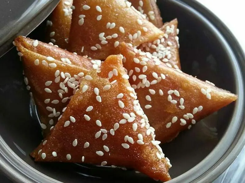 briouates ux amandes-Morrocan sweets